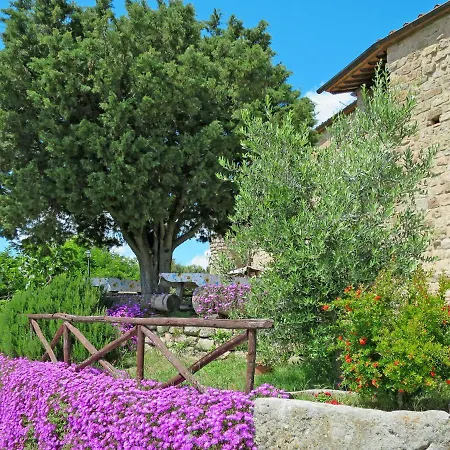 Fonte - Borgo La Civitella By Interhome